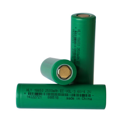 高い比率3C再充電可能な明るい懐中電燈のための3.7v 18650電池2500mah