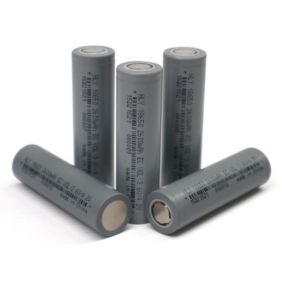 HLYの高容量18650電池2600mAh 3.6Vの再充電可能なリチウム イオン電池