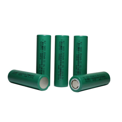 エネルギー蓄積のための再充電可能なリチウム2500mah 18650電池細胞