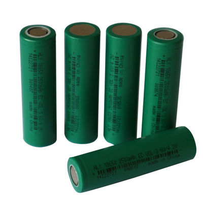 懐中電燈のための高い発電18650のリチウム イオン電池3.6v 2500mahの細胞